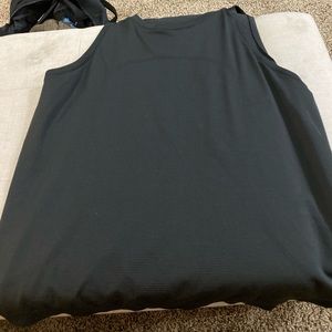 Lululemon muscle tank